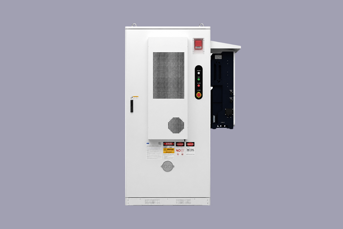 100kW‑215kWh All‑in‑One Industrial & Commercial Energy Storage Cabinet (2)